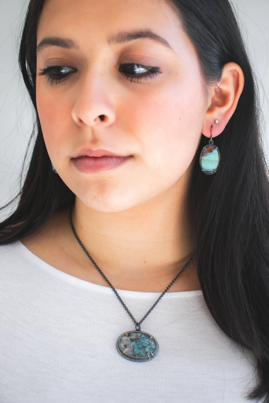 Confetti Chrysocolla 14k Clear Round Necklace