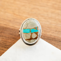 Size 9 | Royston Ribbon Oval Ring