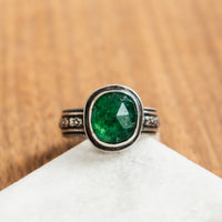 Size 7.25 | Green Aventurine Floral Ring