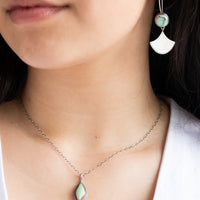 Small Green Chinese Turquoise Copper Necklace