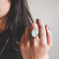 Size 8 | Rainbow Moonstone Oval Ring