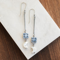 Quilt Pearl Moon Earrings no.1