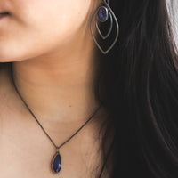 Tanzanite 18k Narrow Drop Bezel Necklace