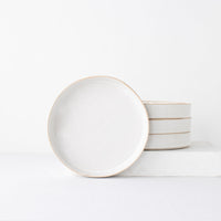 Minimal Rimmed Dinner Plate