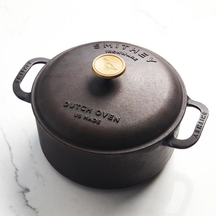 Smithey Ironware Qt Dutch Oven – The Artisan's Bench