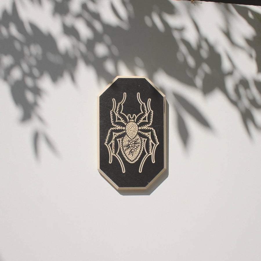 8" Spider Carved Wall Hanging