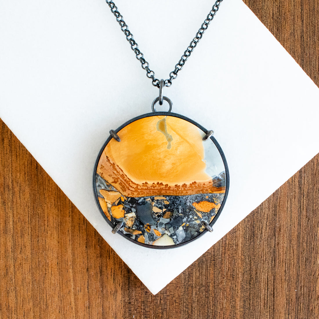 Round Maligano Landscape Jasper Necklace