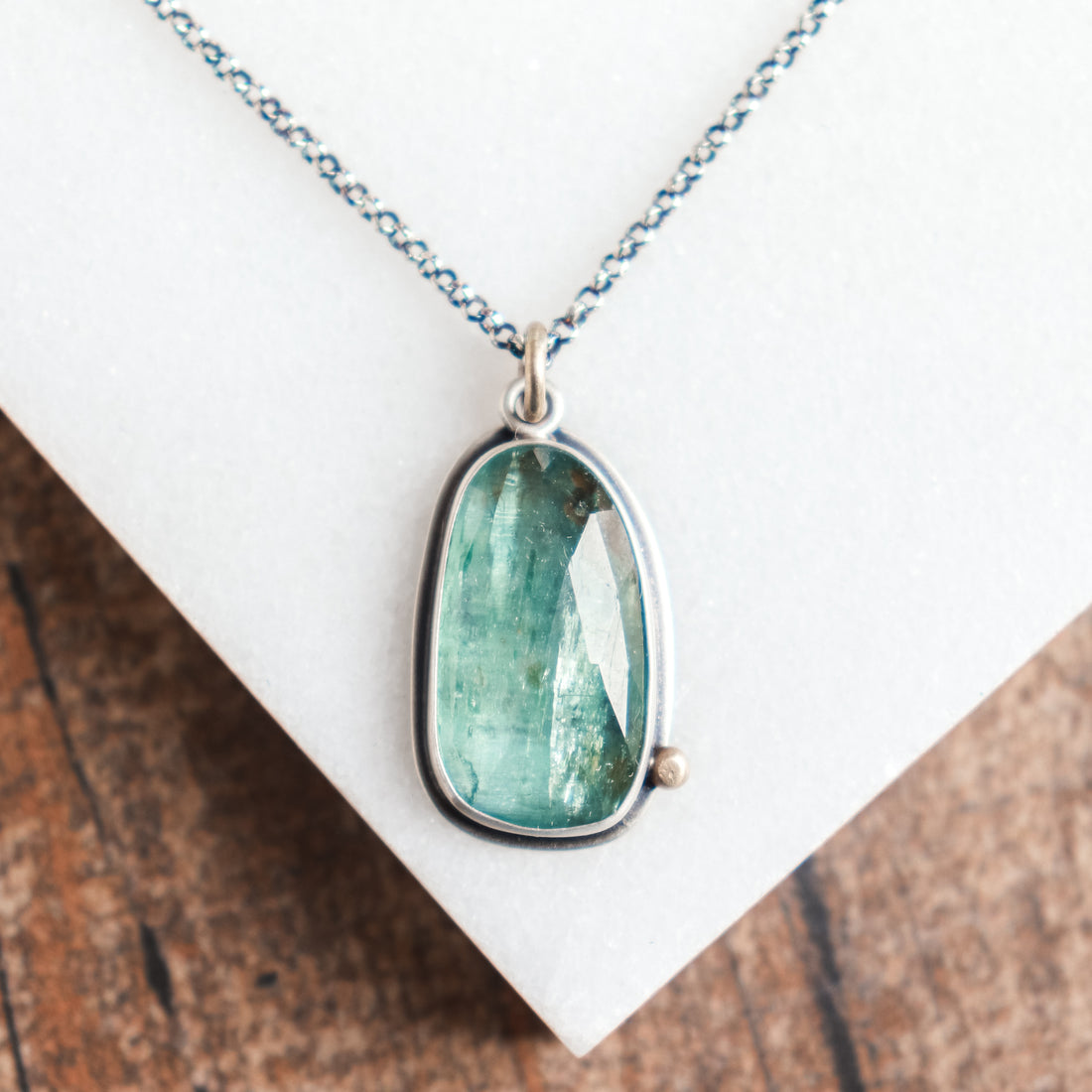 Kyanite 14k Oval Necklace