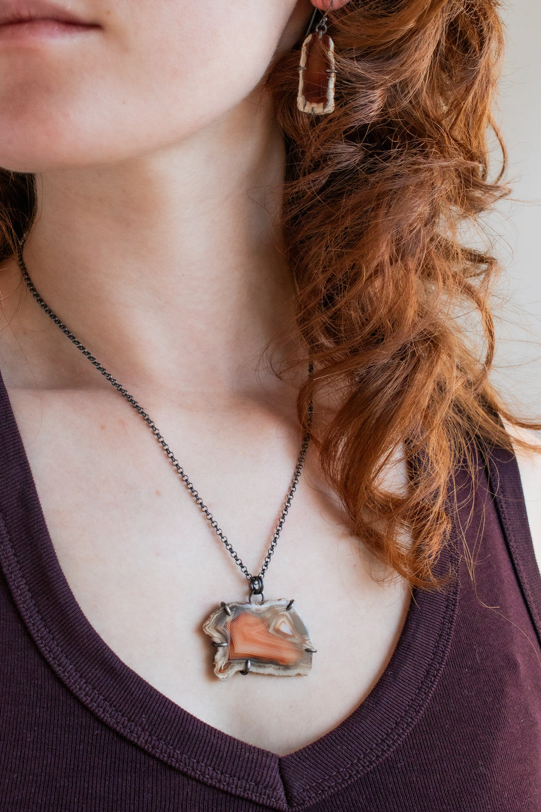 Sumatran Agate Natural Edge Necklace