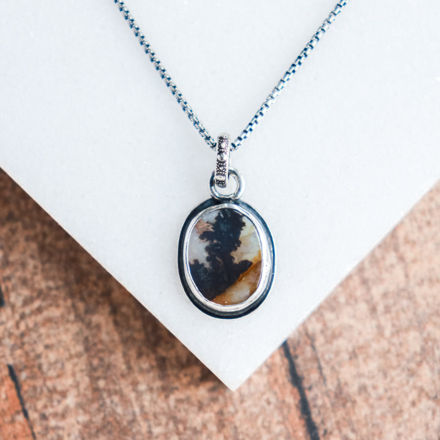 Dendritic Agate Oval Necklace