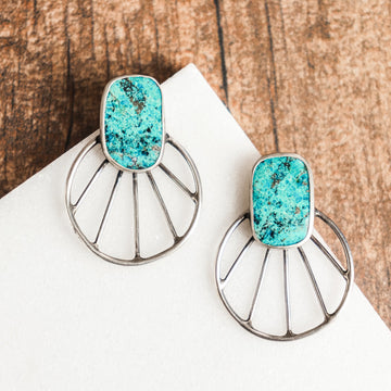 Hubei Turquoise Round Stud Earrings