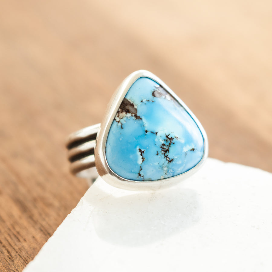 Size 8.5 | Golden Hills Turquoise Triangle Ring