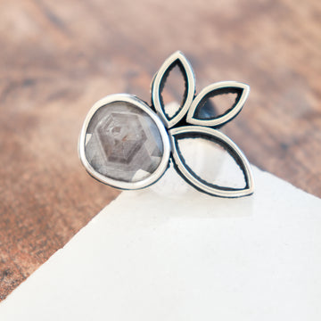 Size 8 | Ruby Silver Leaf Ring