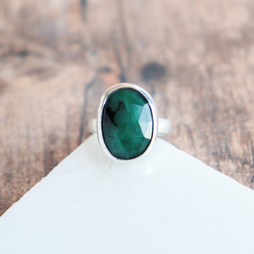 Size 4.25 | Emerald Simple Ring No.1