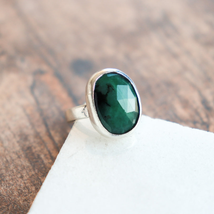 Size 4.25 | Emerald Simple Ring No.1