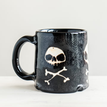 Triple Skull Crossbones Black Mug