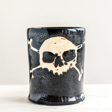 Single Skull Crossbones Mug