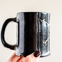 Single Skull Crossbones Mug no.3