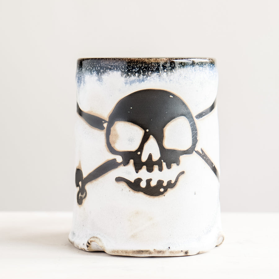 Single Skull Crossbones White Mug