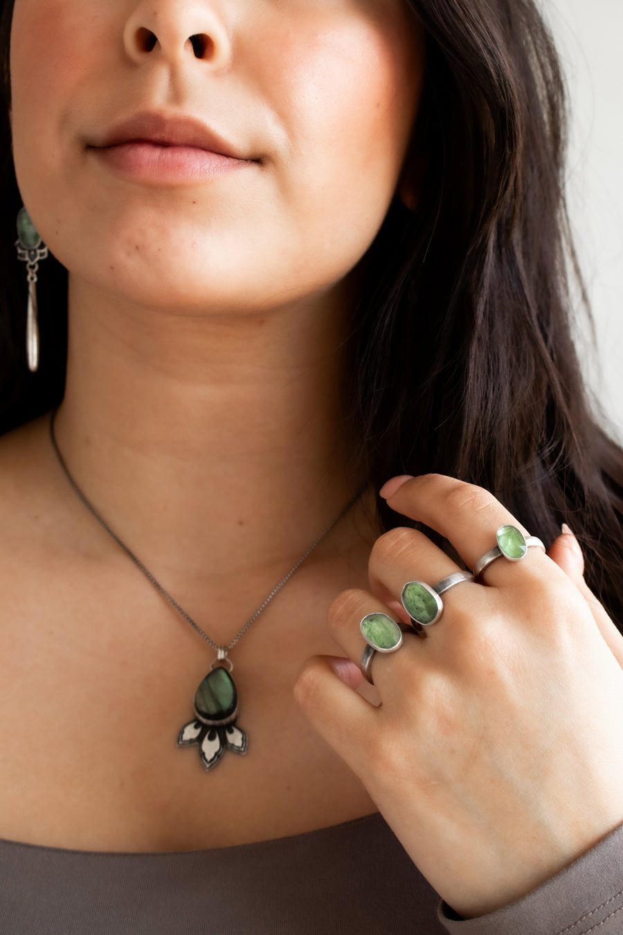 Size 8 | Mint Kyanite Ring