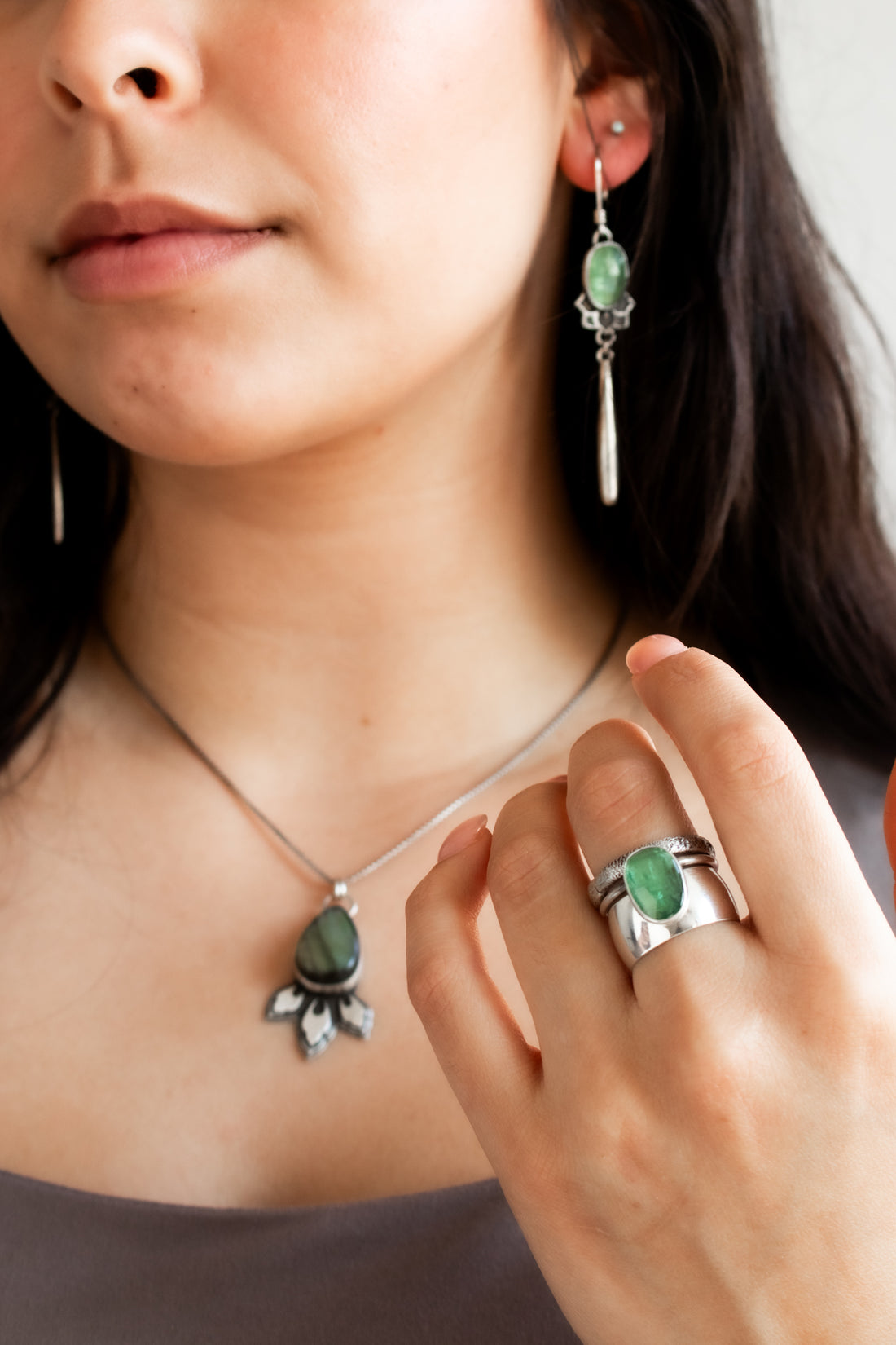 Size 9 | Mint Kyanite Stacking Rings