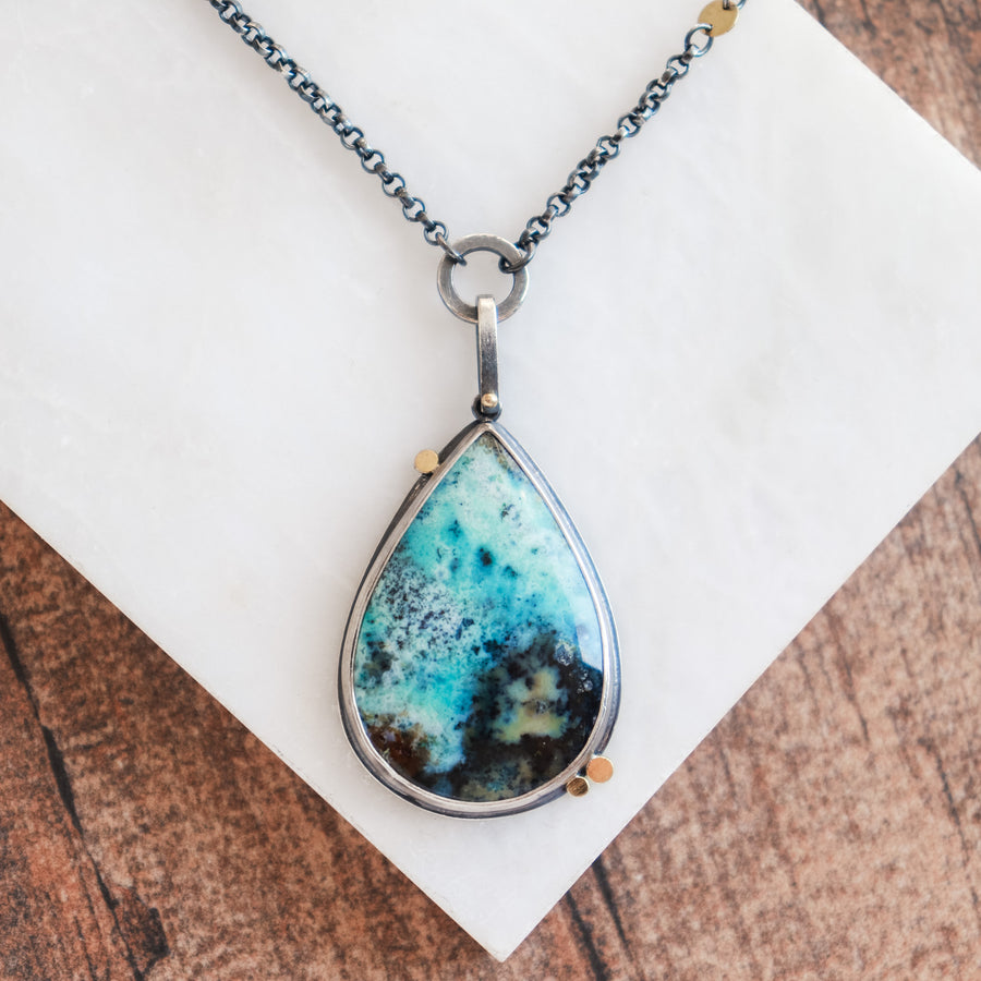 Opal Wood 18k Balance Necklace