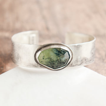 Prehnite Thick Textured Cuff