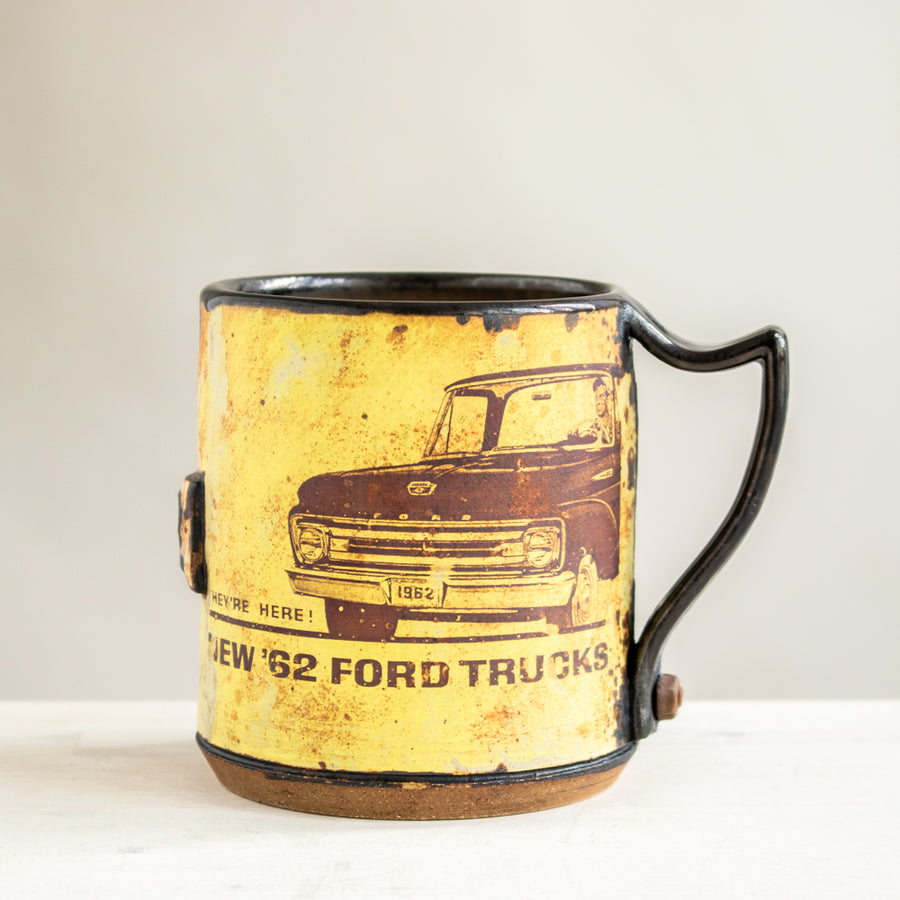 Patsy Cline 1962 / New Ford Trucks (62) Mug