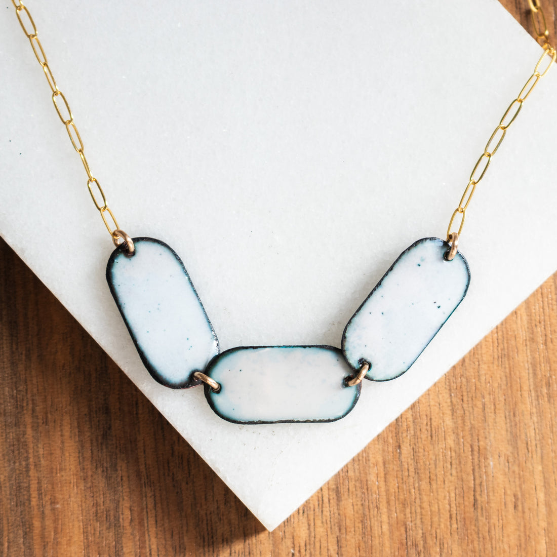 14k Reversible Capsule trio Necklace