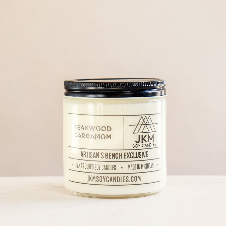 Teakwood Cardamom Candle | 16oz