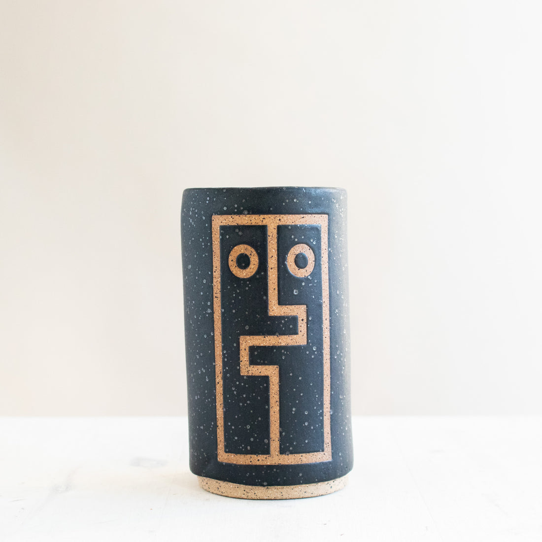 Hug Face Mini Vase | Matte Black