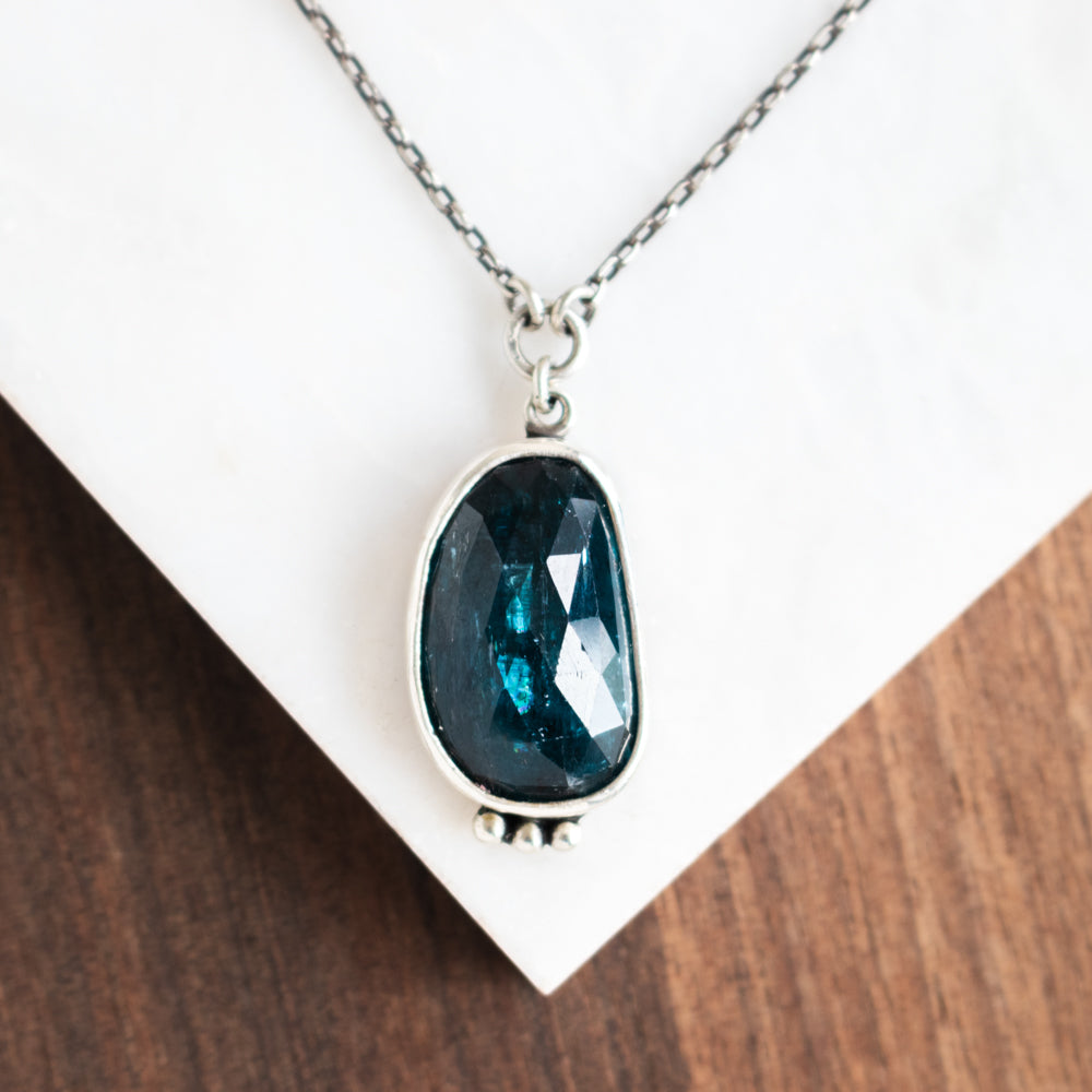 Kyanite Dark Blue Oval Vertical Necklace