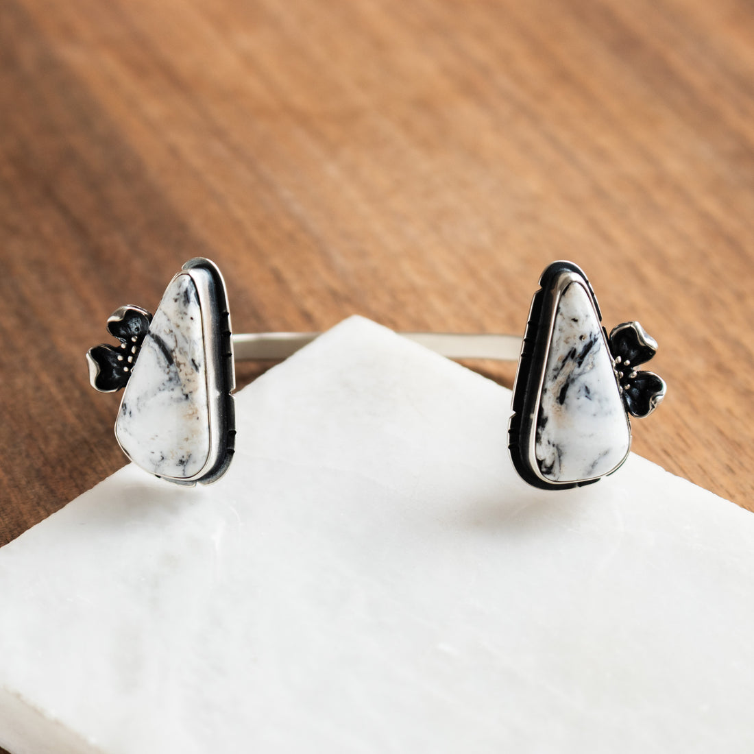 White Buffalo Dogwood Flower Split Cuff