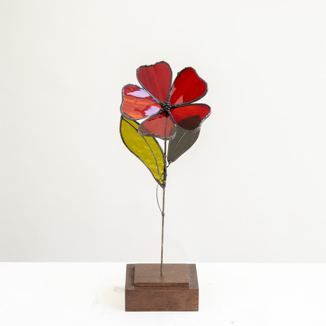 3D Flower on Stand | Red