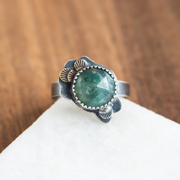 Size 7.5 | Moss Agate Metal Lace Ring 2