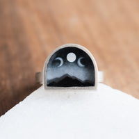 Size 8 | Painted Moons Ring