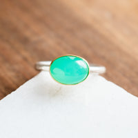 Size 8.5 | Chrysoprase 18k Gold Ring