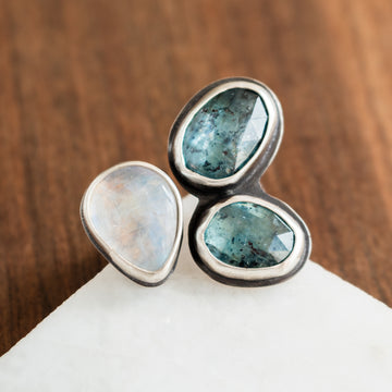 Size 8.5 | Kyanite & Moonstone Triple Stone Ring