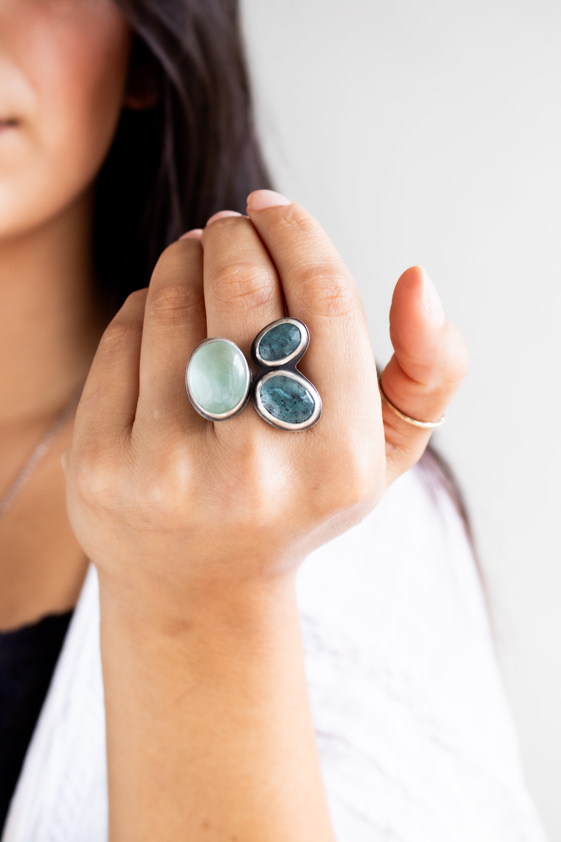 Size 8 | Kyanite & Aquamarine Triple Stone Ring