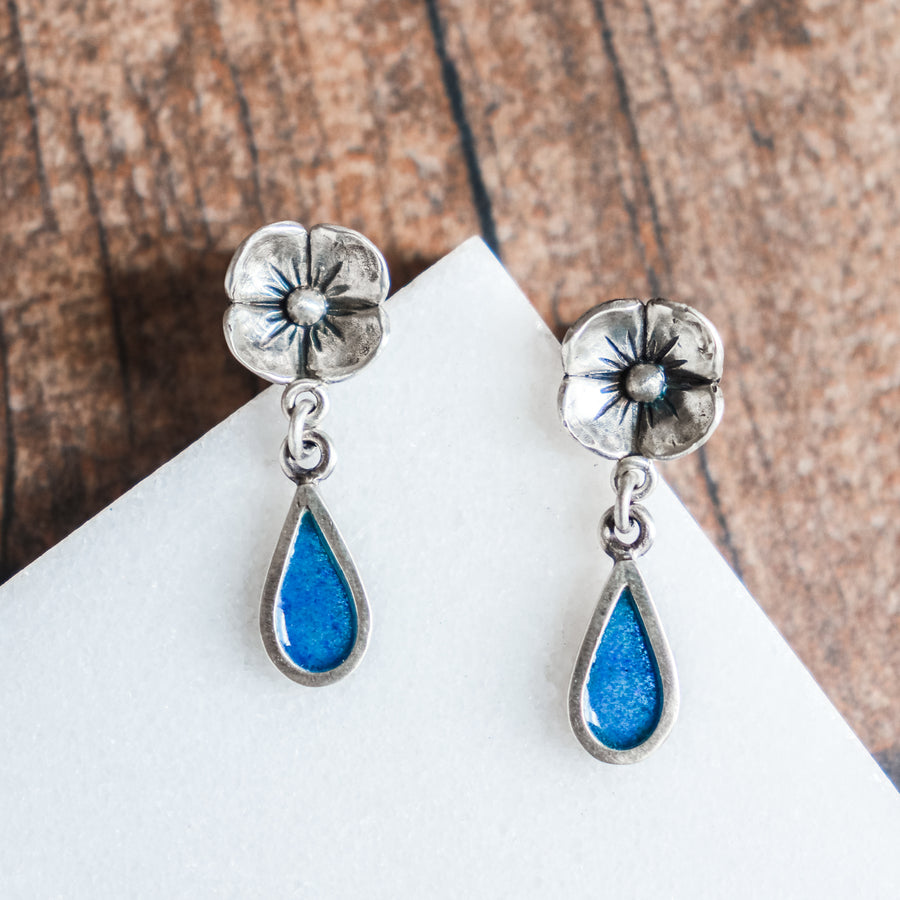 Flower w/ Blue Teardrop Earrings