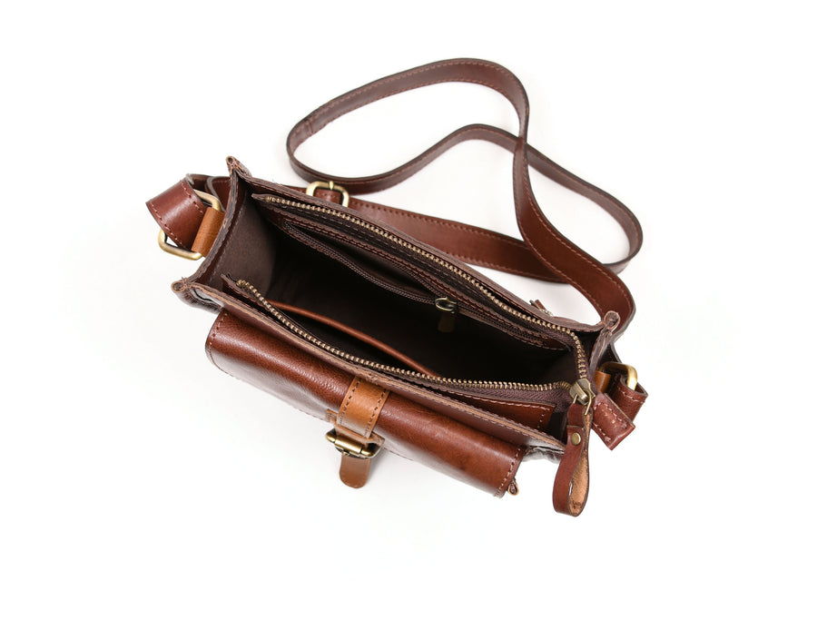 Leather Flight Crossbody Bag | Chestnut Brown