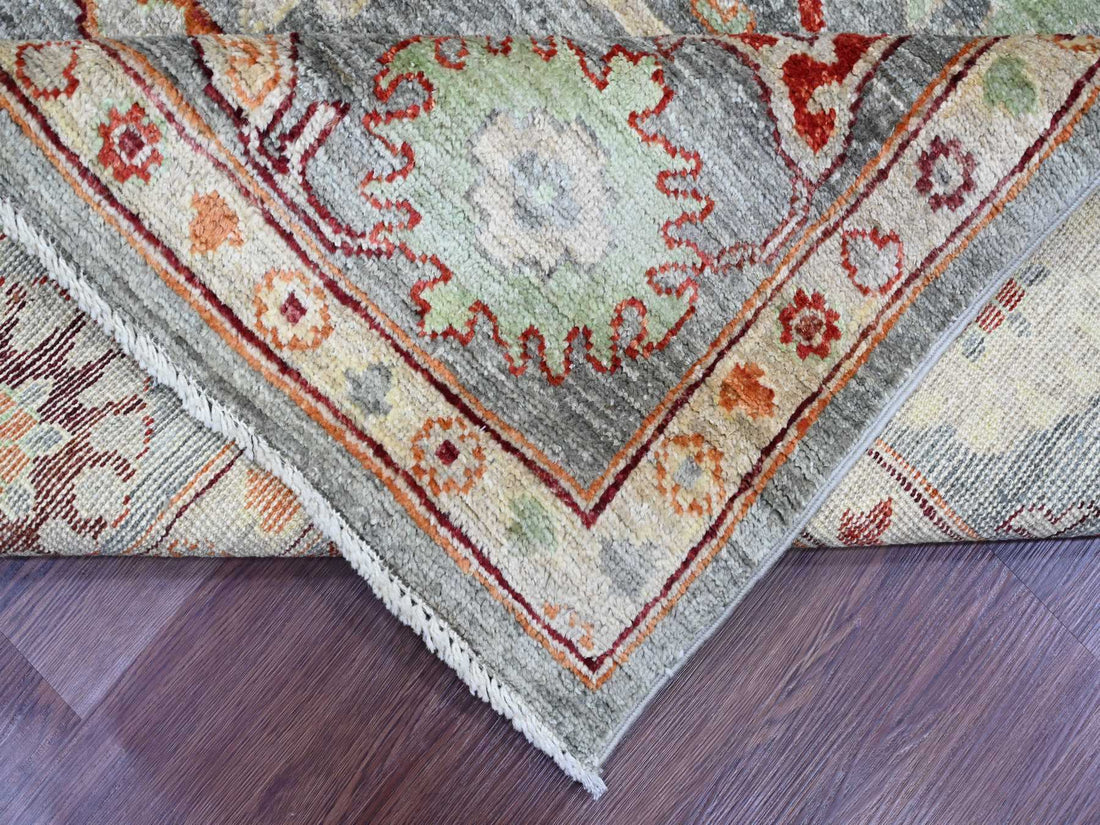 7'9" x 9'5" | Colorful Afghan | Wool | 210000028904