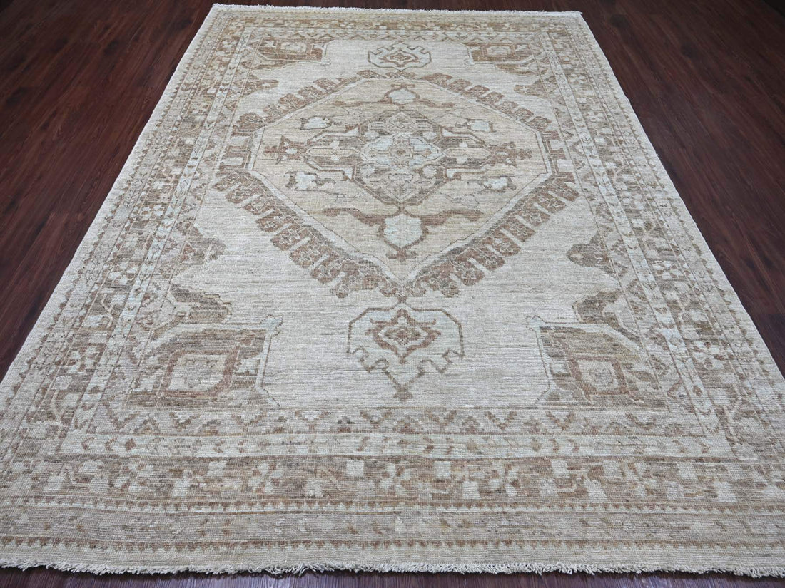 7'10"x9'10" | Grey Anatolian | Wool | 210000031280