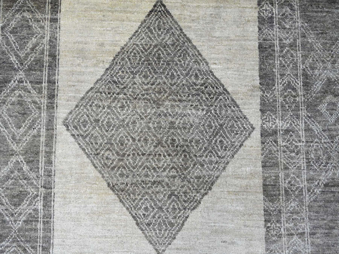 8'0"x9'7" | Ivory Moroccan | Wool | 210000031269