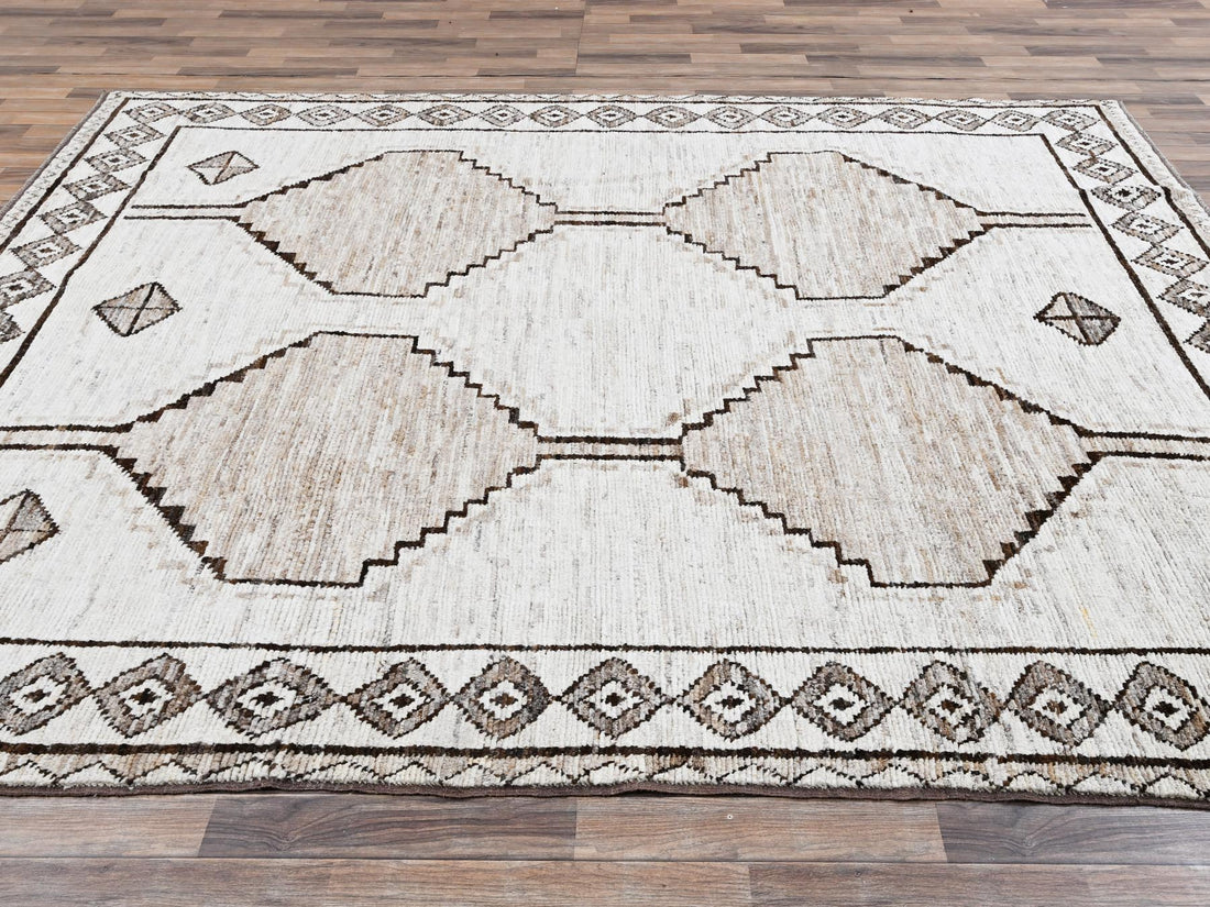 8'4"x10'1" | Cream Moroccan | Wool | 210000031277