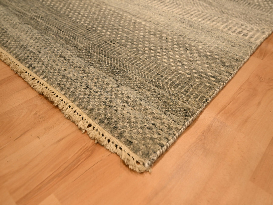 8'0" x 10'3" | Undyed Grass Design | Wool | 210000028895
