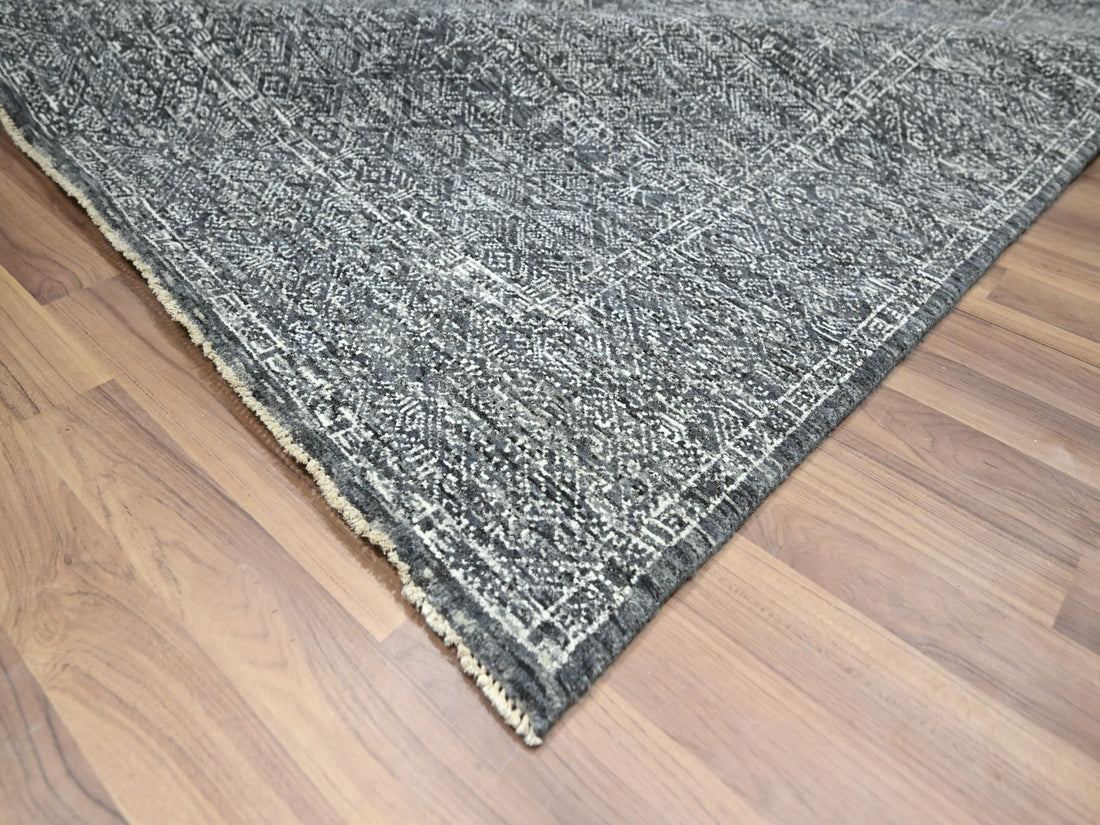 9'2" x 12'1" | Grey Geometric | Wool | 210000028934