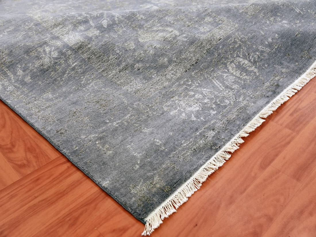 8'10" x 11'8" | Grey Erased  | Wool & Silk | 210000032109