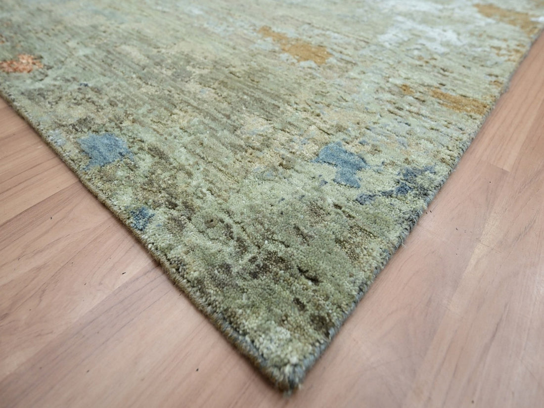 9' x 12'4" | Green Abstract | Wool & Silk | 210000032326