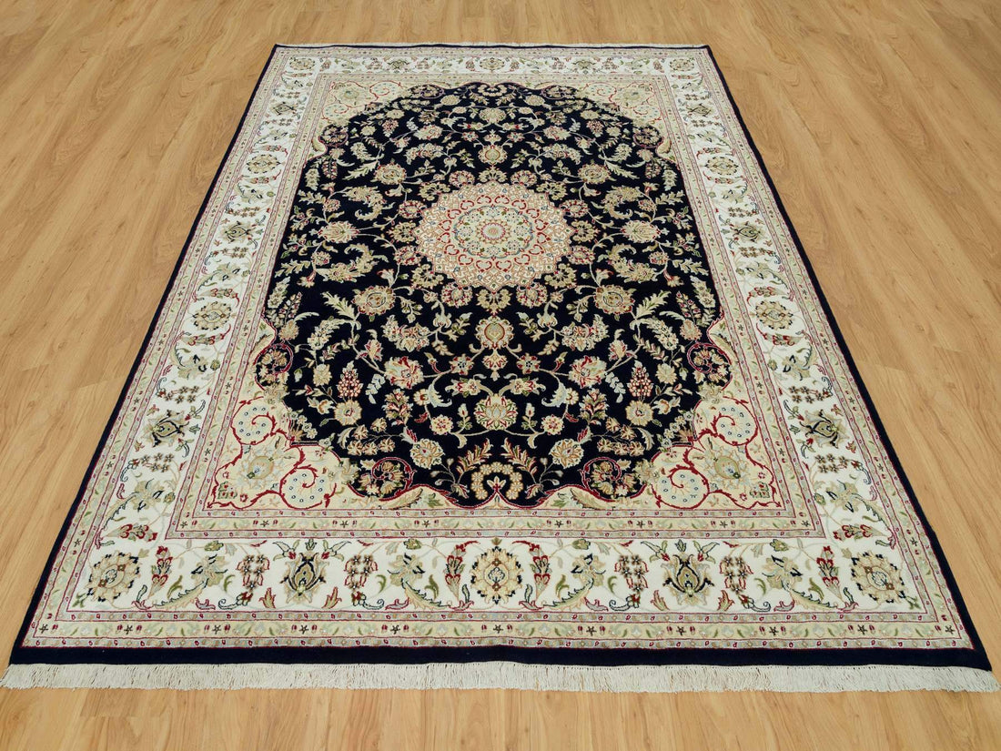 8'0"x10'1" | Blue Nain | Wool | 210000031279